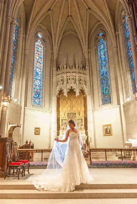 To san francisco's exclusive couture bridal salon and its curated collection of european wedding dress designers. Chapel of Grace wedding, Grace Cathedral, San Francisco ...