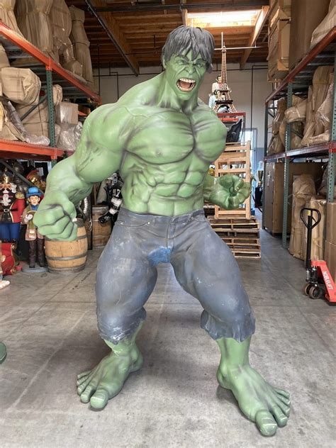 10 Best Life Size Hulk Statues For Hulk Lovers To Buy In 2024