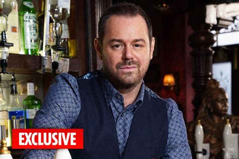 Eastenders Mick Carter Quits As Queen Vics Landlord To Help Wife