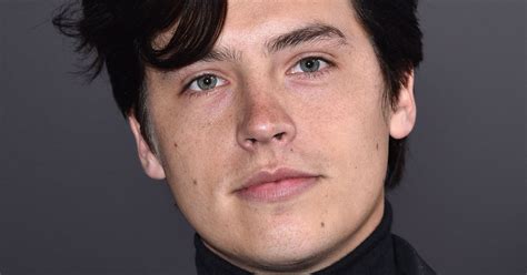 Five feet apart will remind you in seconds of the fault in our stars andapparently couples with illnesses are the new niche for romantic films in hollywood. Cole Sprouse Cast New Romantic Drama Five Feet Apart