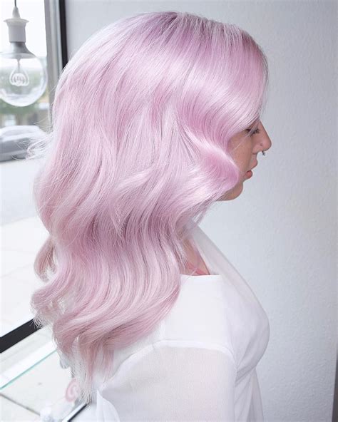 Pearled Pink ⚪️🌸 So Soft And Feminine By Melody And Michael Using