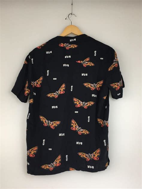 Hufハフ Godzilla Mothra Resort Shirt半袖シャツsレーヨンブラック 古着の販売・通販なら