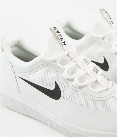 The nike sb nyjah free 2 is a sequel worthy of its predecessor. Nike SB Nyjah Free 2 Shoes - Summit White / Black - Summit ...