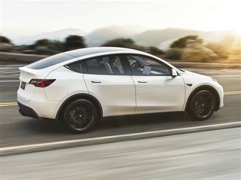 2020 Tesla Model Y Specs Price Mpg And Reviews
