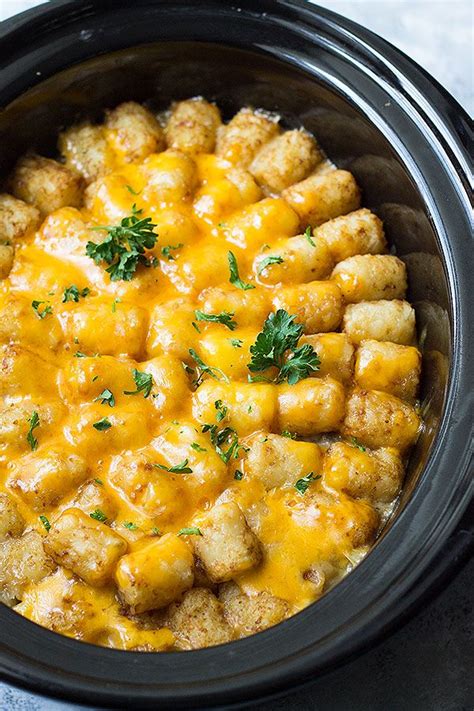 This Slow Cooker Bacon Cheeseburger Tater Tot Casserole Is Made With No