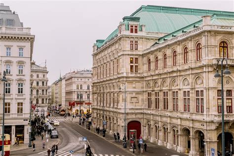top 10 things to do in vienna austria tales of two