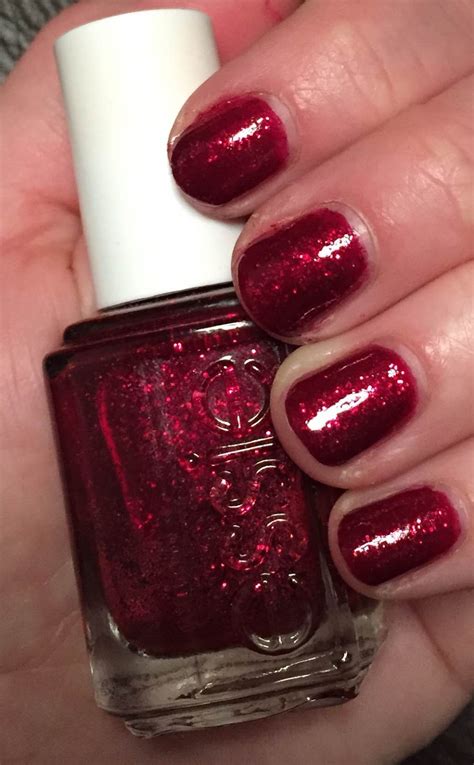 The Beauty Of Life Redcoattuesday Essie Leading Lady Nail Polish