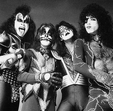 Pin By Mike Childs On Kiss In The 70s Kiss Artwork Detroit Rock