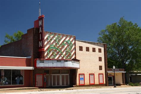Main Abandoned Theater For Sale Near Downtown Nacogdoches Flickr