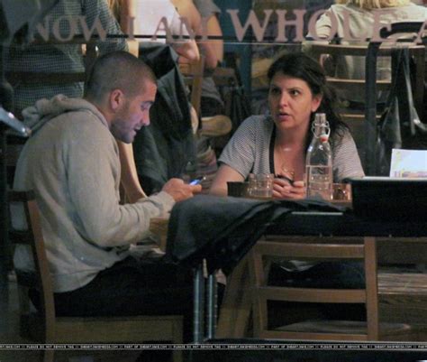 jake gyllenhaal doing dinner At Café Gratitude in Los Angeles on 9 july
