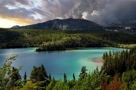 Emerald Lake From South Klondike Highway Southern Yukon Flickr
