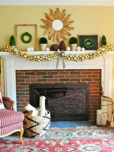 Tulle christmas mantel decorating ideas. Pretty Christmas Mantel Ideas