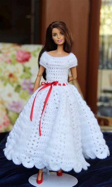 Barbie fashion doll dress crochet. 7 Häkelanleitungen für Puppenkleidung Serie "Swing ...