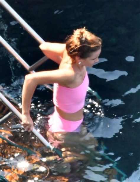 Emma Watson In Pink Bikini In Positano Italy Hq 11 Gotceleb