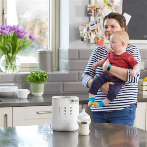 The best travel bottle warmers we've selected use a variety of methods for heating milk, from hot water to induction heat, and they're all designed to be used on the go conveniently, the warm water bottle warmers just require hot water. Tommee Tippee All-in-One Advanced Bottle and Pouch Warmer ...