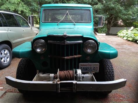 Tracci�n en las 4 ruedas alta y baja. 1963 Willys Utility Wagon with Winch & Shop Manual for ...