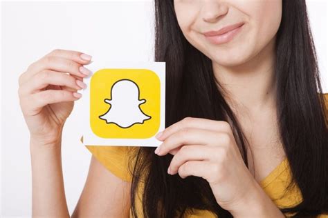 snapchat 101 why this social app is such a powerful marketing engine