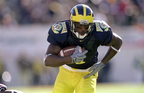 1 Jan 2001 David Terrell 1 Of The Michigan Wolverines Moves With The