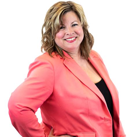 Shannon Linton Of Grand Havenmi Homerealty