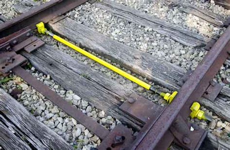 Various Standards Of Rail Gauge Rods Are Supplied By Agico
