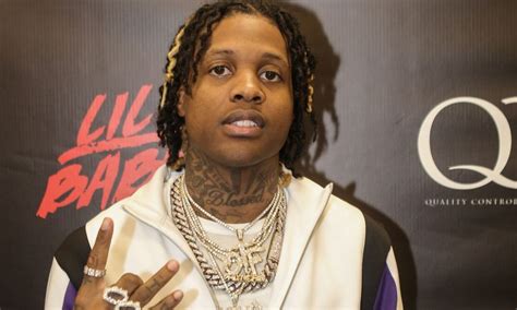 Discover all lil durk's music connections, watch videos, listen to music, discuss and download. LIL DURK TURNING HIMSELF IN? | Streetz 877