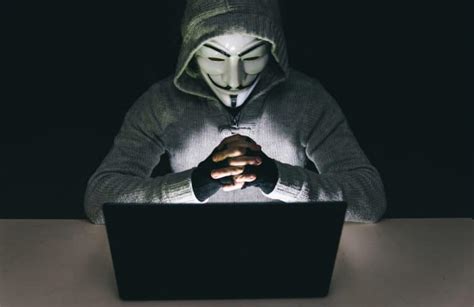De Onde Surgiu O Anonymous Relembre 6 Ações Do Grupo Hacker Olhar