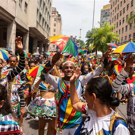 A informação foi confirmada pelo prefeito. Carnaval Recife e Olinda 2021: Fique por dentro e confira ...