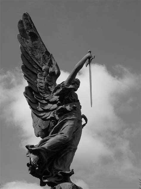 angel statue angel statues angel sculpture greek statues