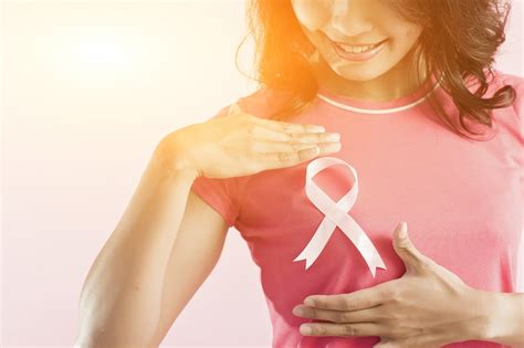 Melansir times of india , dengan berolahraga teratur dapat menjadi cara membesarkan payudara secara alami. 5 Cara Efektif Untuk Mengetahui Potensi Kanker Payudara