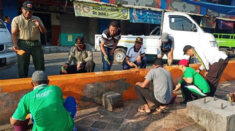 We did not find results for: Bentuk Bentuk Kerja Bakti Di Lingkungan Rumah - Kumpulan ...