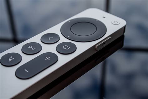 Heres Why The New Apple Tv Remote Is That Much Better By Gabe