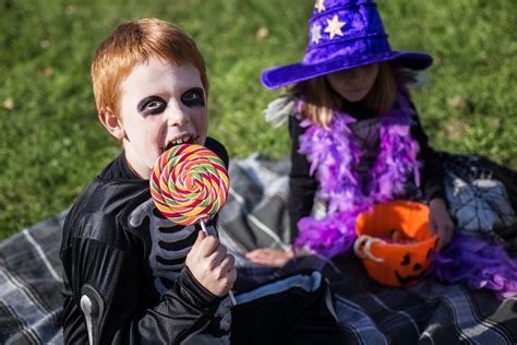 Top 5 Candies To Avoid This Halloween Paradise Dental Associates