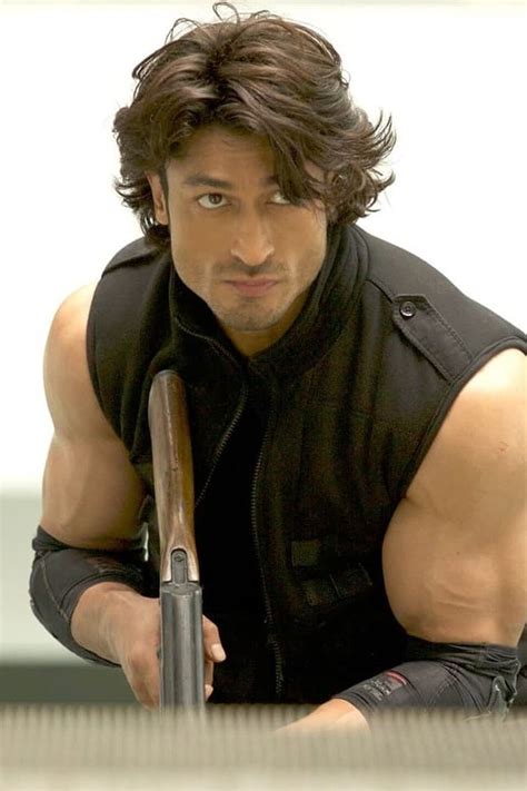 Commando 2 Trailer 1 Trailers And Videos Rotten Tomatoes