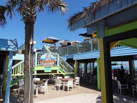 Golden Lion Cafe Sandpit North Of Daytona At Flagler Florida Beaches Beach Bars Flagler Beach