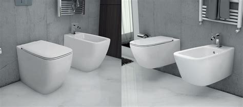 Moderni nel design ed adatti anche in caso di spazio limitato, sul sito puoi trovare diverse proposte di mobili sospesi in termini di tipologia, dimensione, colore e materiale. Mobili Bagno: quali sono? Da terra, Sospesi, moderni e ...