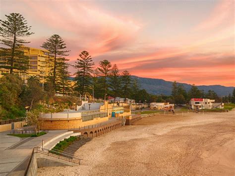 North Wollongong Beach Nsw Holidays And Accommodation Things To Do