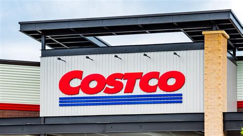 Costco employee reveals truth behind 'highlighted' tags - as shoppers