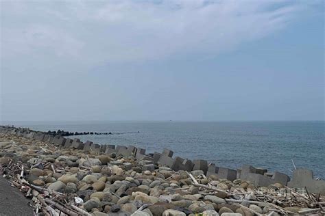 Welcome to hong kong gold coast, the perfect seaside escape from urban life with a luxurious residence, hotel, a yacht club and shopping mall andall in one destination. 台南黃金海岸沙灘流失 水利署擬防護計畫 | 地方 | 中央社 CNA
