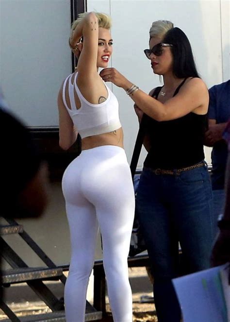 Miley Cyrus Butt Implants Before And After