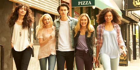 Nash Grier Jordyn Jones Front Mudds New Fall Fashion Campaign With