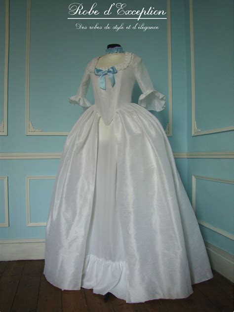 Robe de marie antoinette ローズ・ベルタン ドレスの種類 現地調査 （訪れた場所） アンケート・q＆a 彼女にとってドレスとは marie antoinetteと 現代のファッション photo credit. Robe Marie-Antoinette reine de France en soie. (With ...