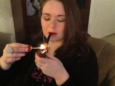 Briar Pipe Women Smoking Pipes Smoke Lady Imgur Girl Album Beauty