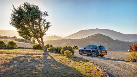 2021 Jeep Grand Cherokee L Has One Unfixable Design Problem Autoevolution