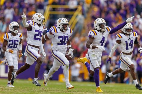 Where Lsu S Reliaquest Bowl Matchup Against Wisconsin Ranks Among