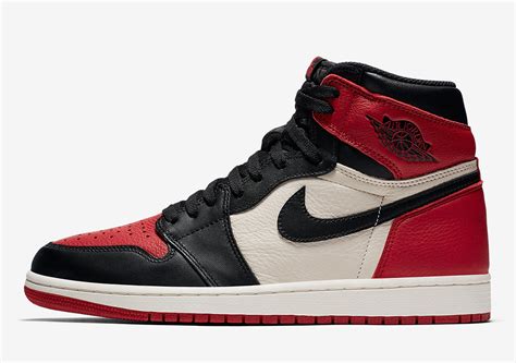 Футболка с камуфляжным принтом и логотипом nike jordan jumpman. Air Jordan 1 Retro High OG "Bred Toe" Release Info ...