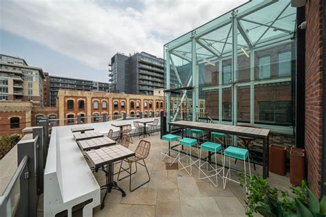 Latin cuisine reimagined with a modern flair. Baro Patio - Solid Design Creative