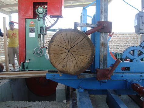 Mj329 Vertical Band Sawmill With Log Carriage Manual Or Electric