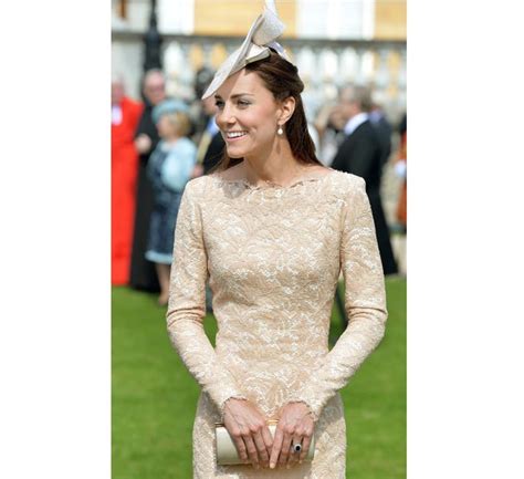 Kate Middleton Was Inspired By Taylor Swifts Needlepoint Fascinator