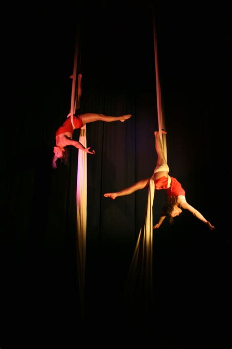 Aerial Silks Aerial Circus Corde Lisse Aerial Silks Aerial Dance Silk Dancing