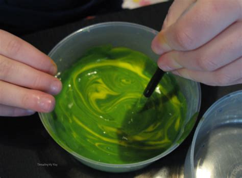 In going green, the current government must ensure voters in the blue and red walls never have to reach for their yellow vests. Threading My Way: Thumb Printing and Mixing Colours ...